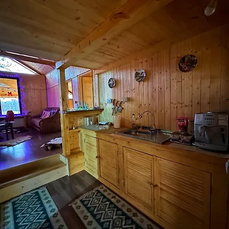 Casuta Din Stejari-transalpina Vakantiehuis